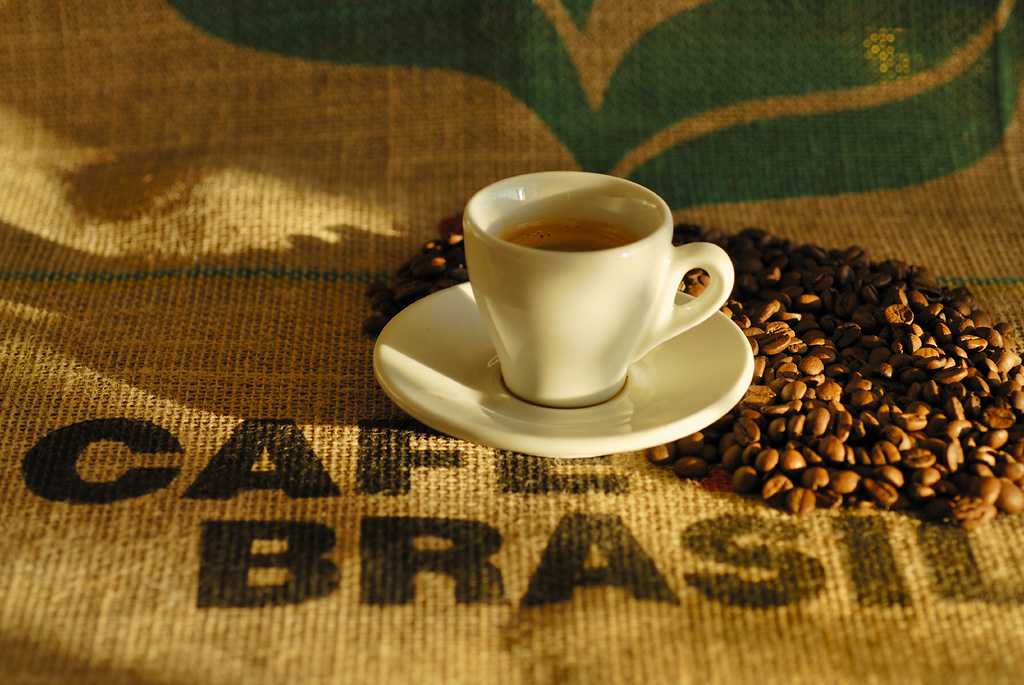 Доставка кофе из Бразилии в Россию